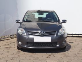 Toyota Auris - 2011