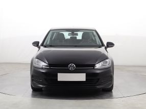 Volkswagen Golf - 2016