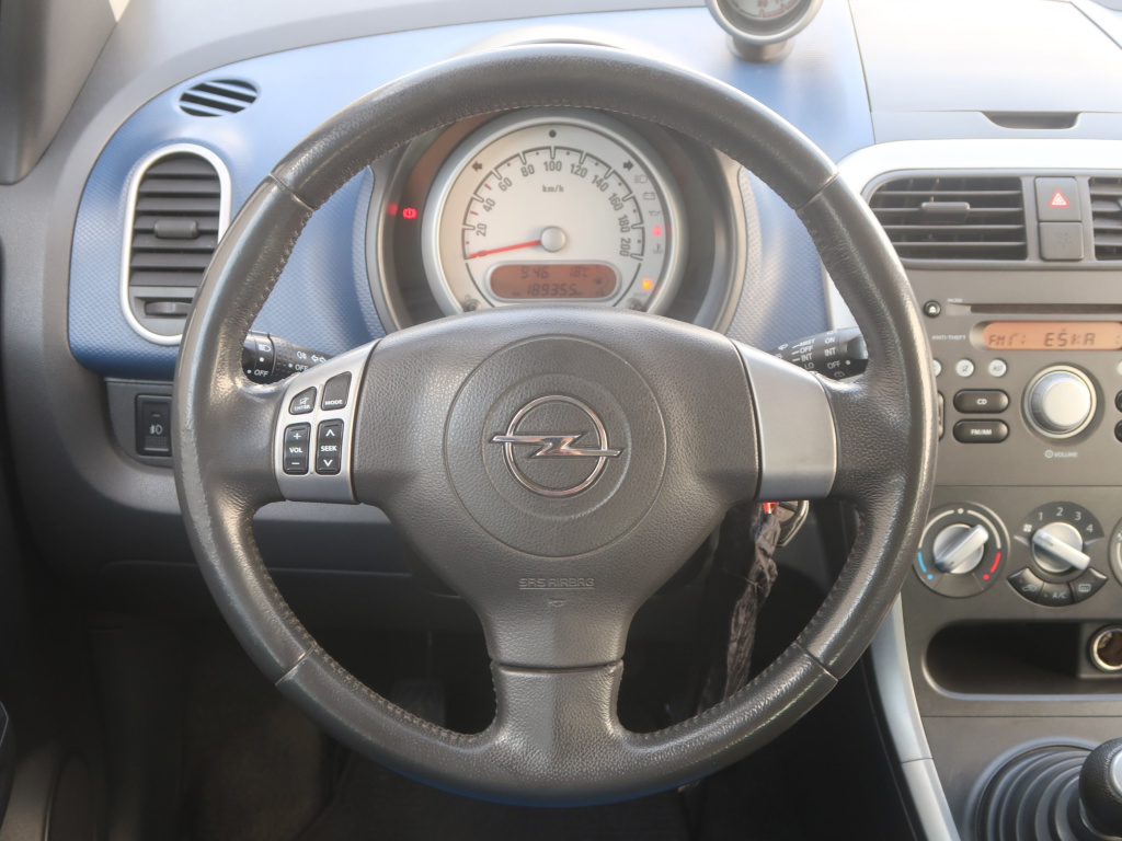 Opel Agila