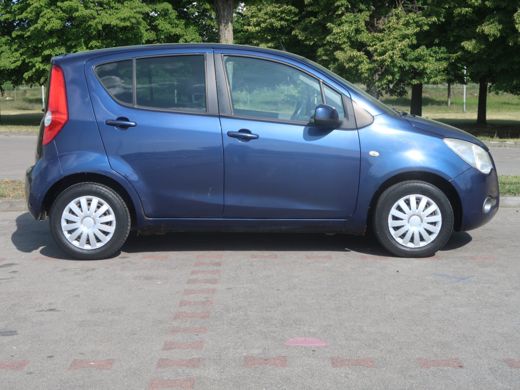 Opel Agila