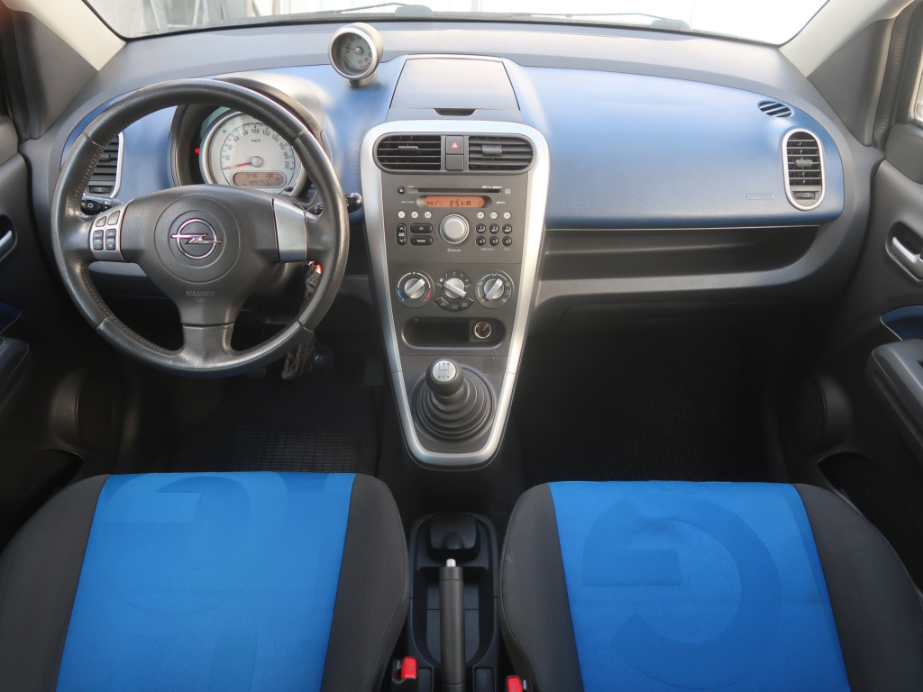 Opel Agila