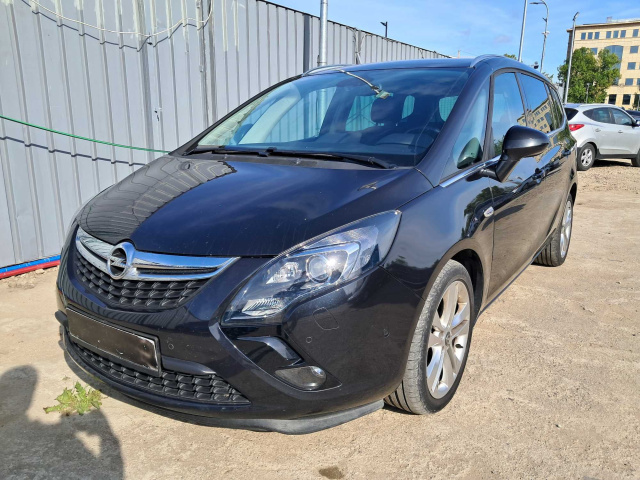 Opel Zafira 2011