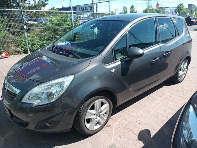 Opel Meriva 2011