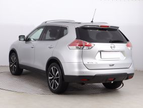 Nissan X-Trail - 2016