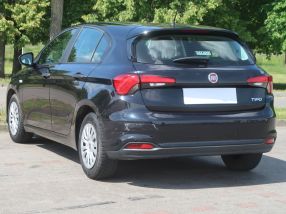 Fiat Tipo - 2017
