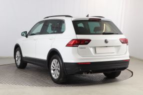 Volkswagen Tiguan - 2020