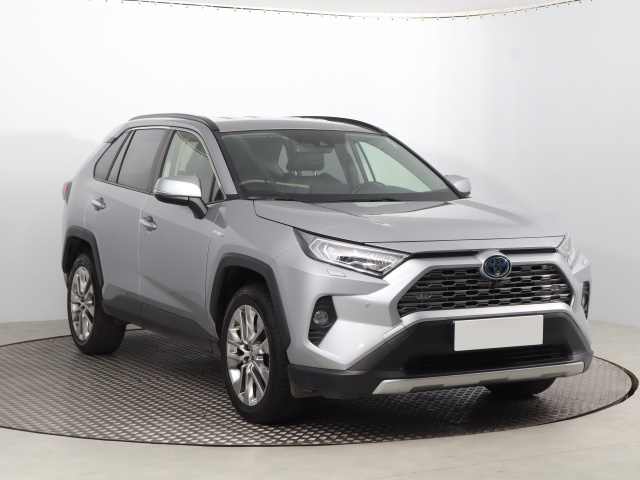 Toyota RAV4 2021