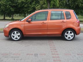Mazda 2 - 2003
