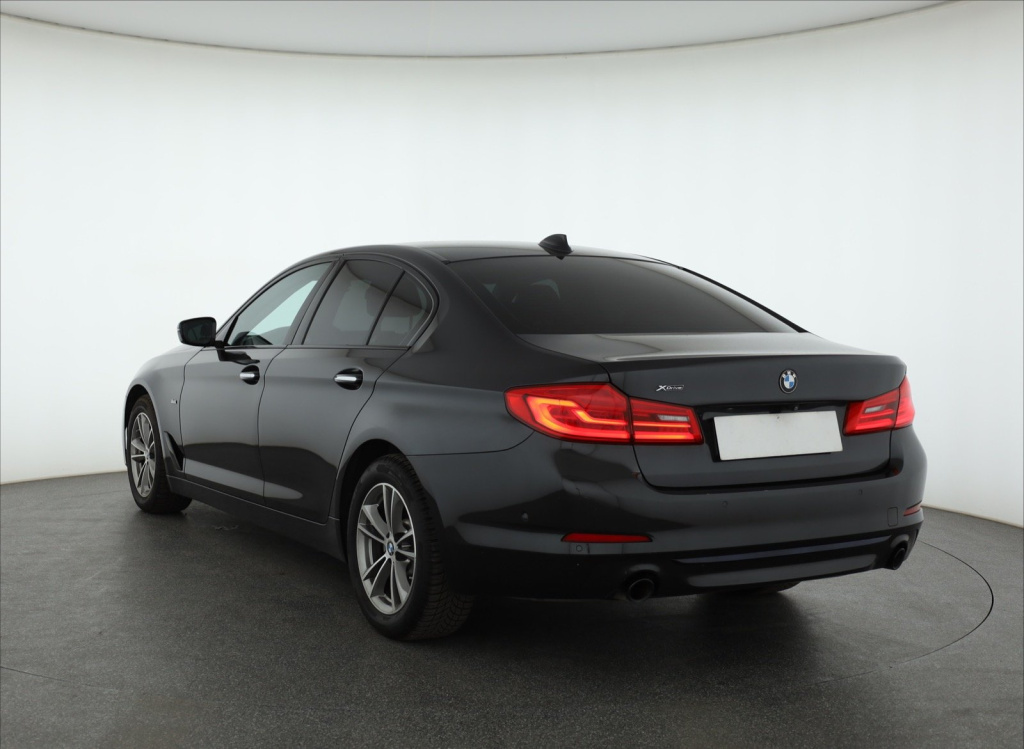 BMW 5