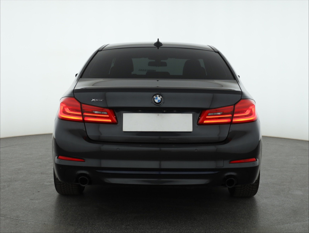 BMW 5