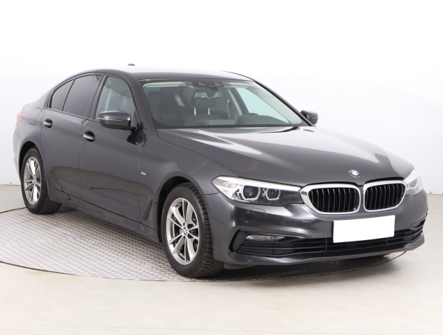 BMW 5 2017