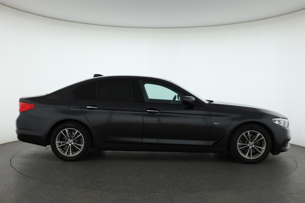 BMW 5