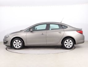 Opel Astra - 2016
