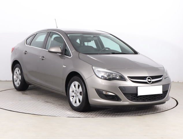 Opel Astra 2016