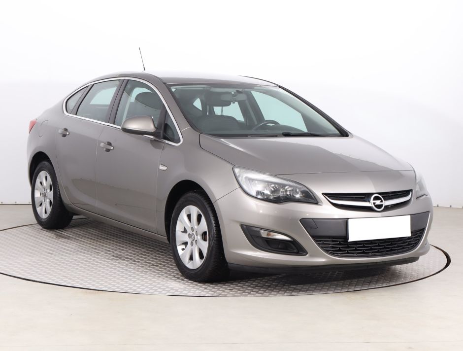 Opel Astra - 2016