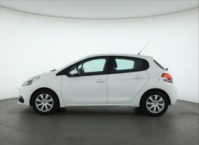 Peugeot 208 - 2016