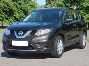 Nissan X-Trail - 2015