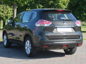 Nissan X-Trail - 2015