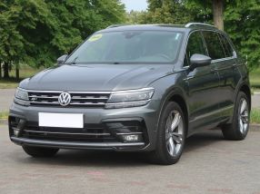 Volkswagen Tiguan - 2020