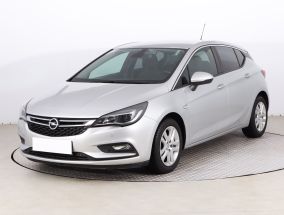 Opel Astra - 2015