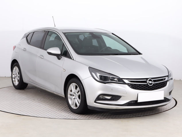 Opel Astra 2015