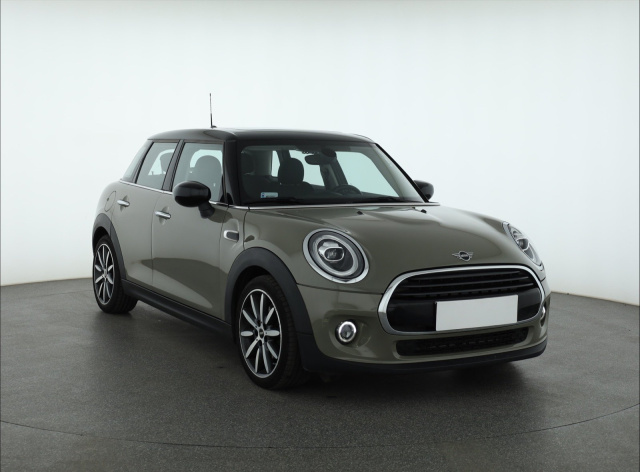 MINI 5-door 2020