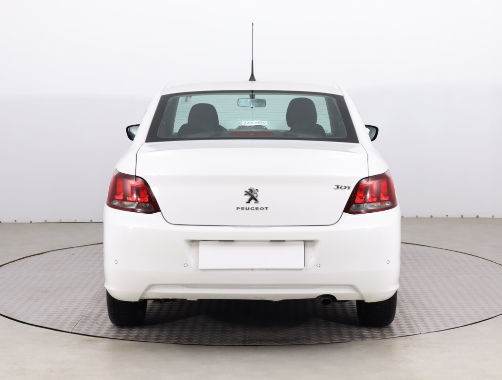 Peugeot 301
