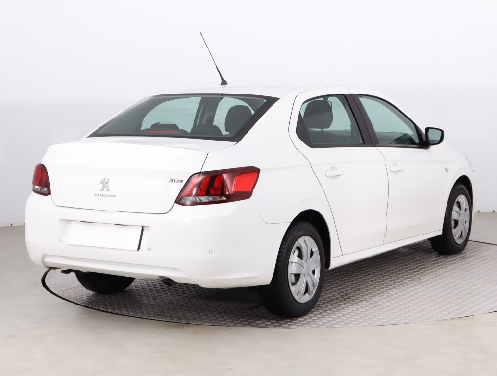 Peugeot 301