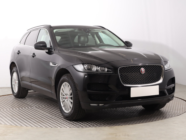 Jaguar F-Pace 2017