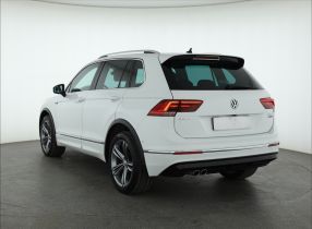 Volkswagen Tiguan - 2017