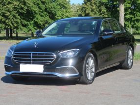 Mercedes-Benz E - 2023