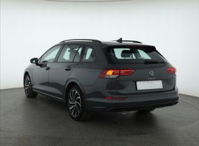 Volkswagen Golf - 2021