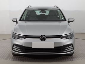 Volkswagen Golf - 2022