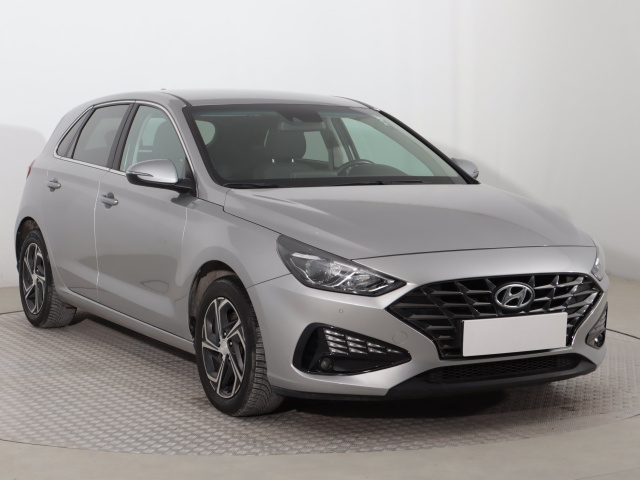 Hyundai i30 2022