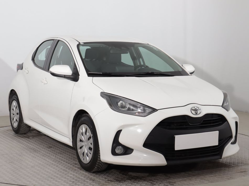 Toyota Yaris - 2021