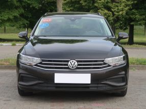 Volkswagen Passat - 2020