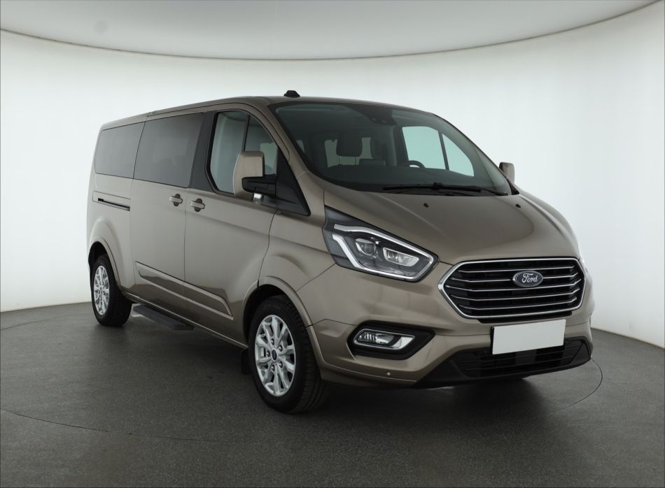Ford Tourneo Custom - 2020