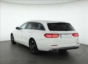 Mercedes-Benz E - 2018
