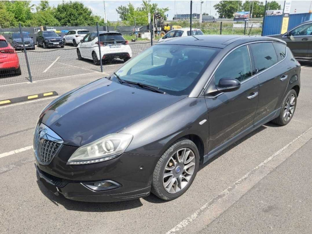 Lancia Delta 2010
