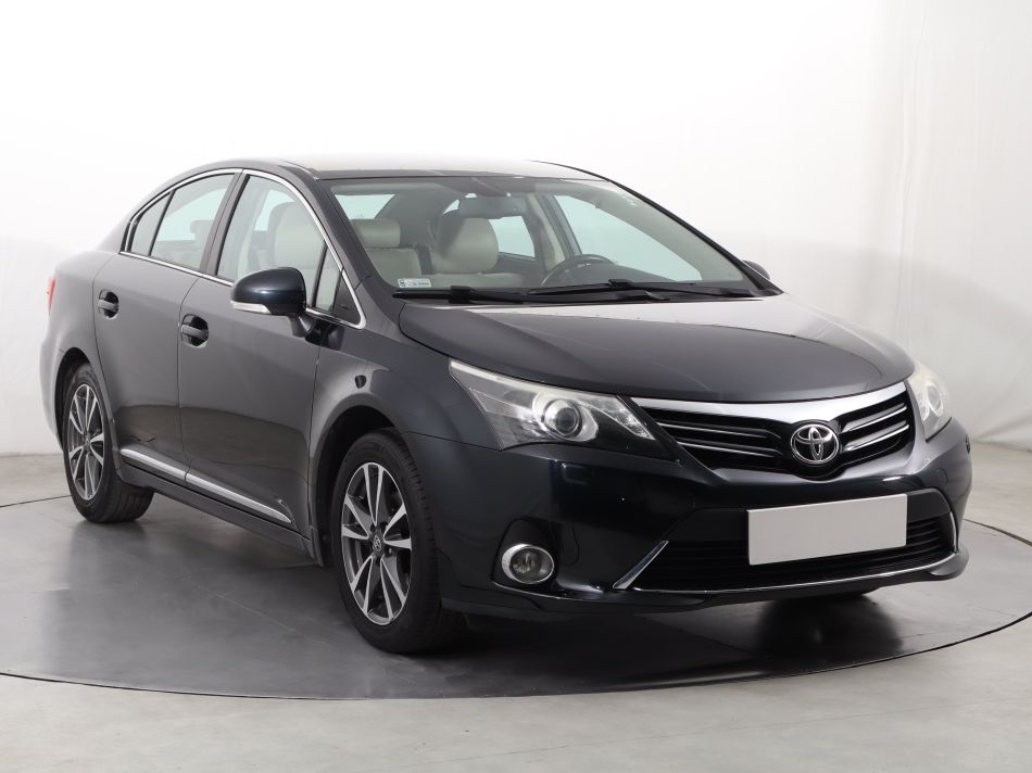 Toyota Avensis - 2013