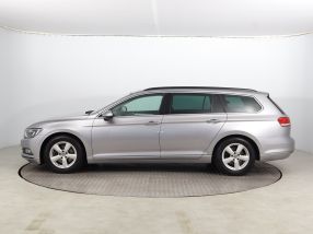 Volkswagen Passat - 2017