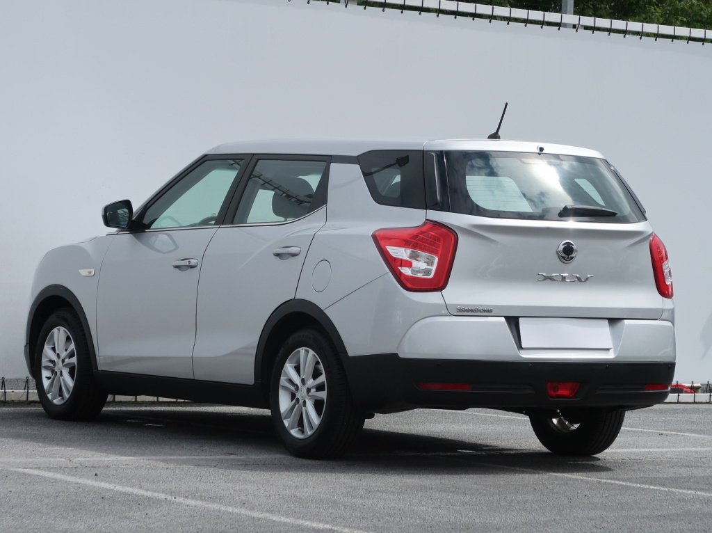 Ssang Yong XLV