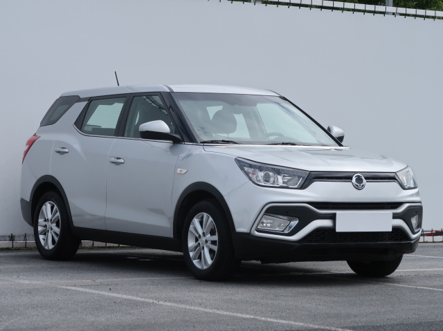 Ssang Yong XLV 2016