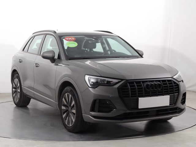 Audi Q3 2021