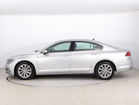 Volkswagen Passat - 2015