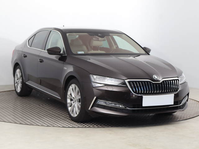 Skoda Superb 2021