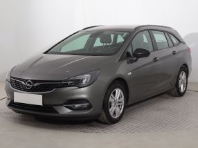 Opel Astra - 2021