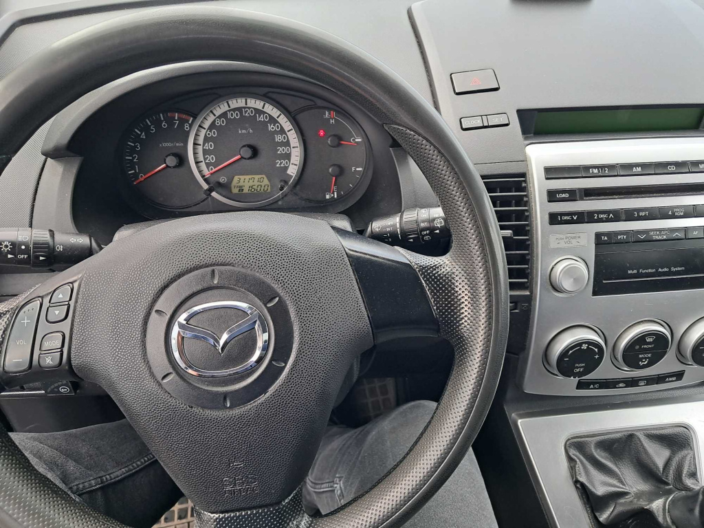 Mazda 5