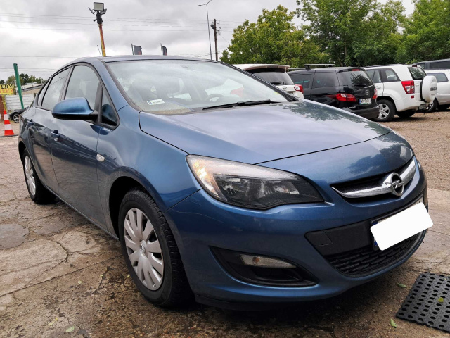Opel Astra 2016