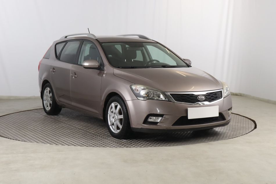 Kia Ceed - 2010